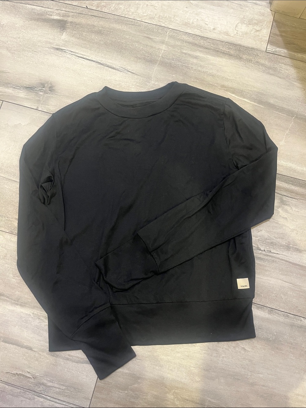 Vuori Black Crewneck Pullover Top